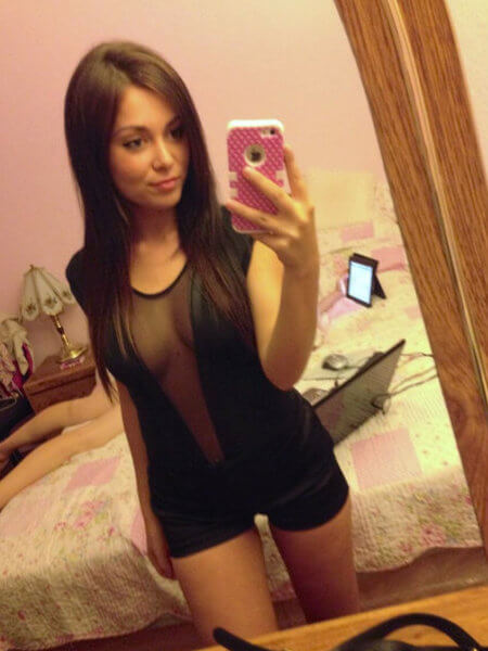 Kadıköy Sakso Öğrenci Gerçek Escort Bayan Hülya - Image 1